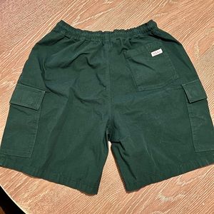 Noah men’s cargo shorts Medium green